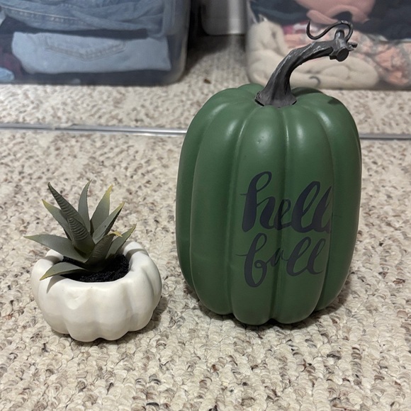 Target Other - Target Green Pumpkin with White Planter Set